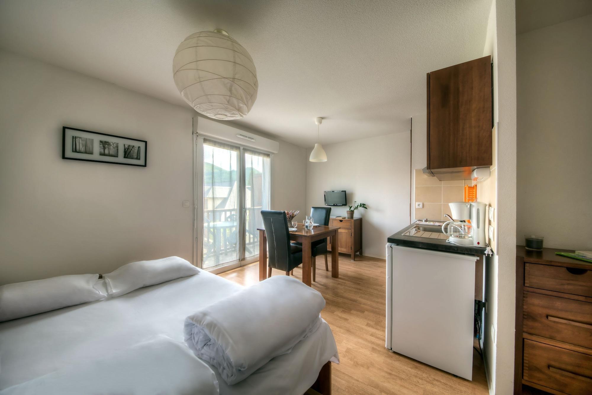 Comfort Aparthotel Lourdes L'Acacia Luaran gambar