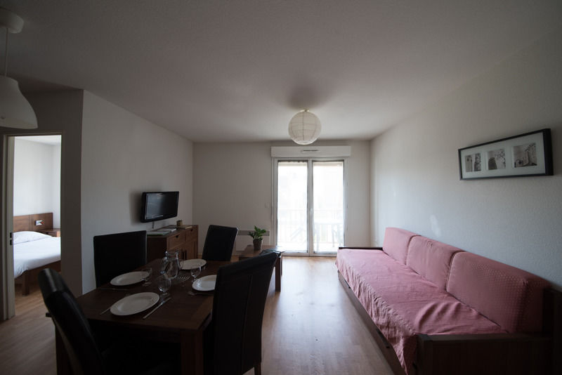 Comfort Aparthotel Lourdes L'Acacia Luaran gambar