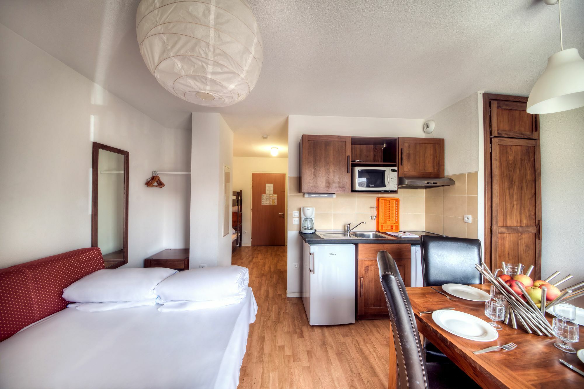 Comfort Aparthotel Lourdes L'Acacia Luaran gambar